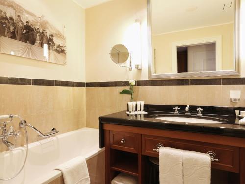 Family suite
