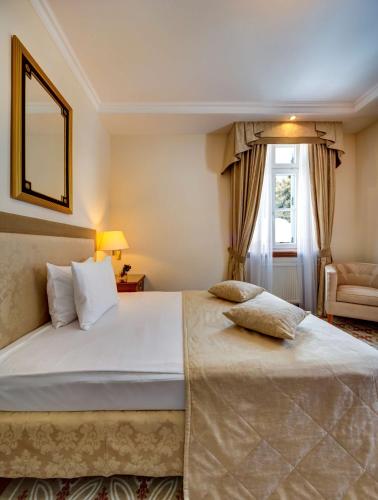 Grand Deluxe Suite
