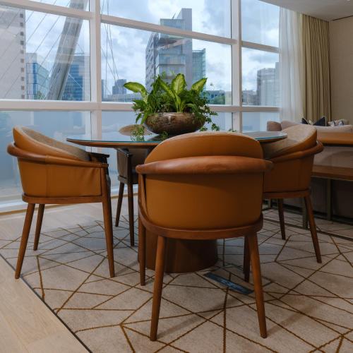 Suite with River View