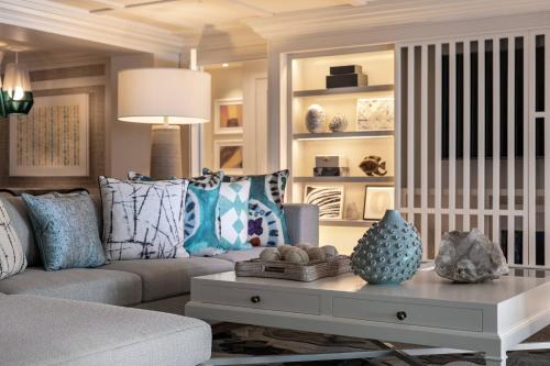 Presidential Suite, 1 Bedroom Suite, 1 King, Balcony