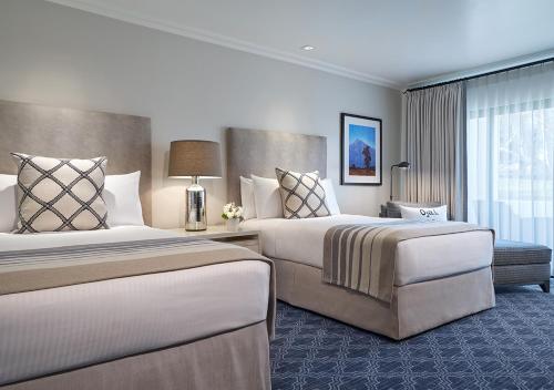 Vista Room with Two Double Beds
