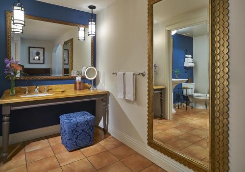 Vista Room with Two Double Beds