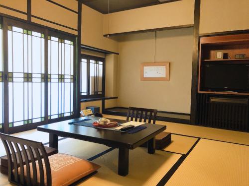 Japanese-Style Superior Room - "Chikyu" 