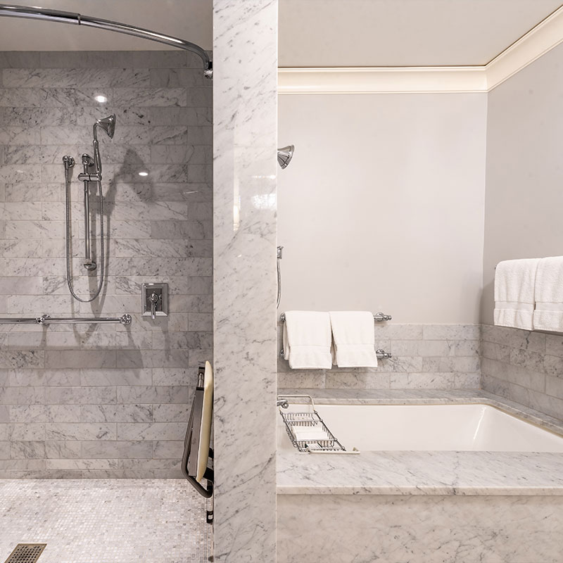 One-Bedroom Terrace Suite with Fireplace and Roll-in Shower - Disability Access