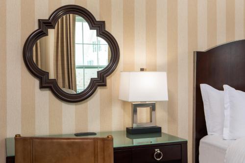 Larger Guest room, 1 King, Sofa bed, Ground floor