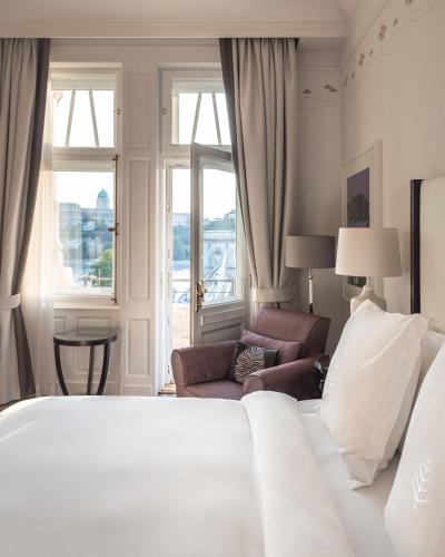 Danube River View King Room
