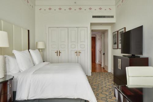 Danube River View King Room