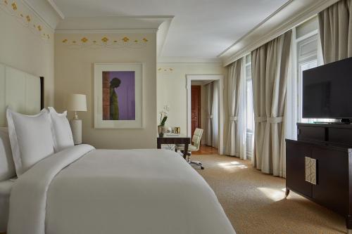 Gresham King Room
