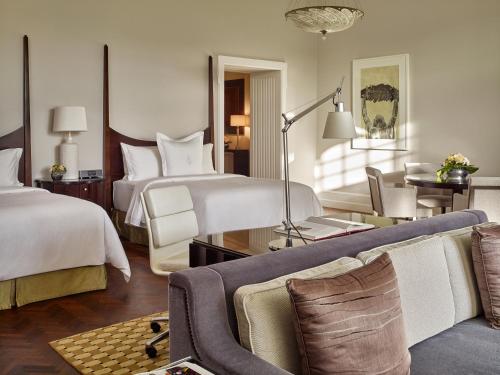 River View Park Suite with Two Queen Beds