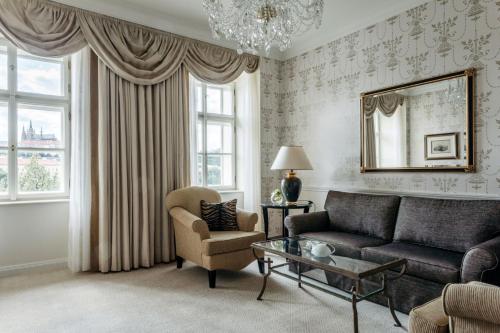 Duplex King Suite with River View