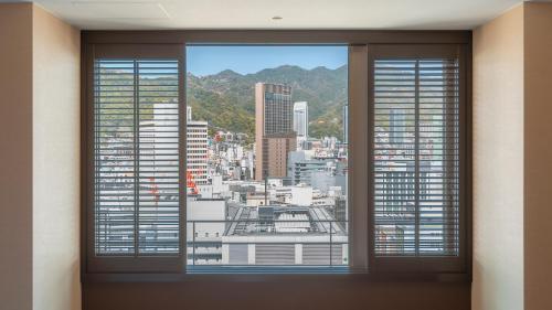 Oriental King Room - City Side