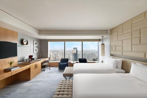 Premier Twin Room