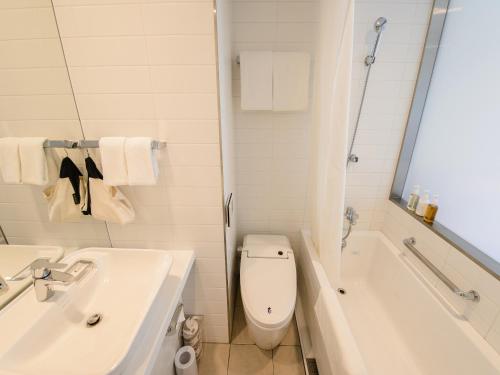 Standard Hollywood Twin Room - Non-Smoking