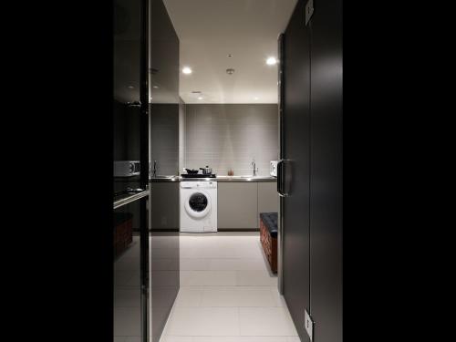 Executive Double Room with Kitchen - Mature - Non-Smoking
