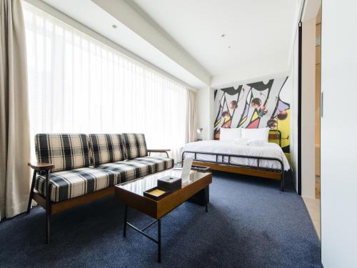 Superior Designer Double Room - Non-Smoking (Studio with Late Check-in 19:00)
