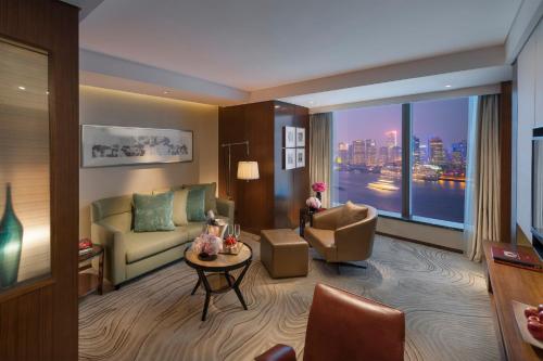 Harbor City Suite