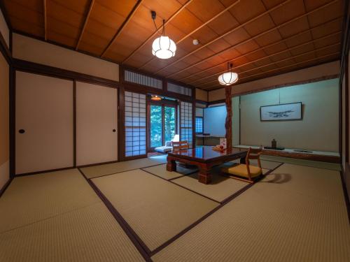 Premium Japanese-Style House - Annex 