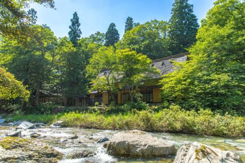 Premium Japanese-Style House - Annex 