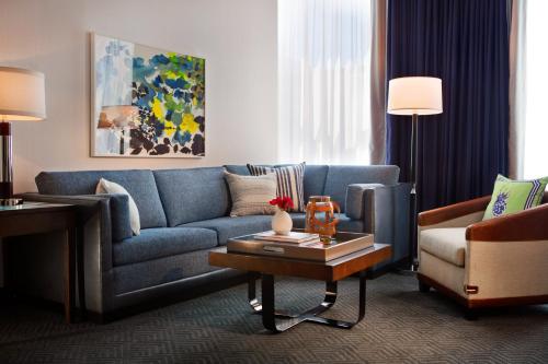 One Bedroom King Suite