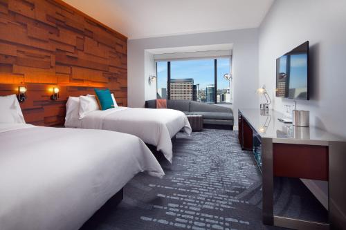 Deluxe, Guest room, 2 Double, City view, High floor