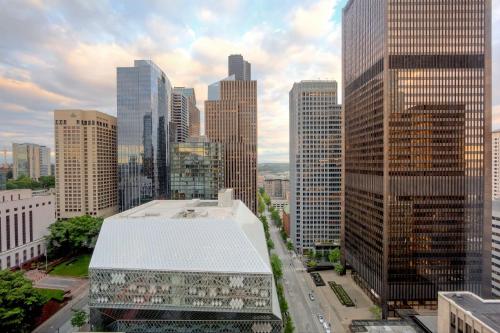 Deluxe, Guest room, 2 Double, City view, High floor