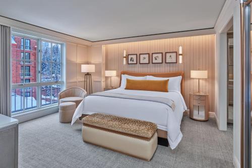 One Bedroom King Suite