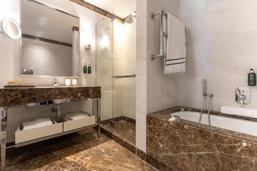Grand Suite with Terrace and Spa Access