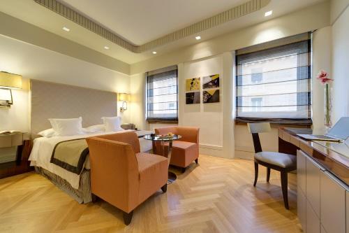 Classic Room (2 adults + 1 child)
