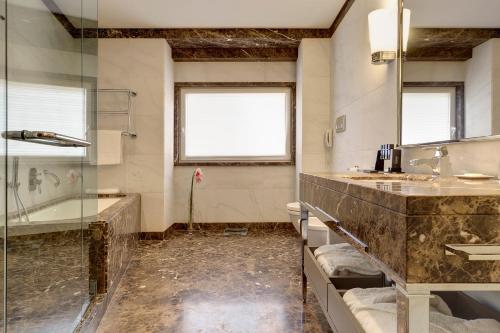 Junior Suite (2 Adults + 1 Child)