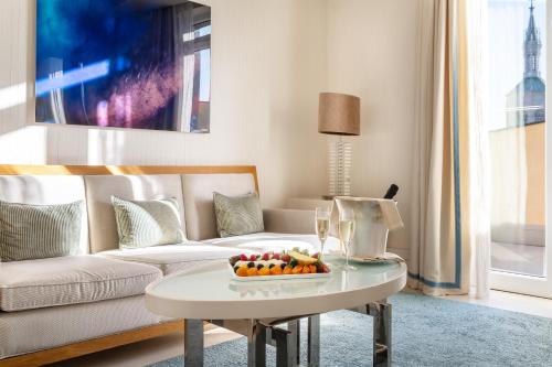 Presidential Suite with Terrace