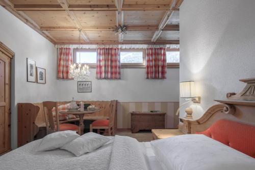 Standard Double Room - Attic