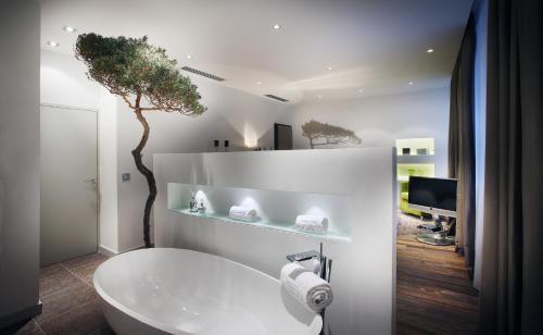 Executive Suite with Balcony