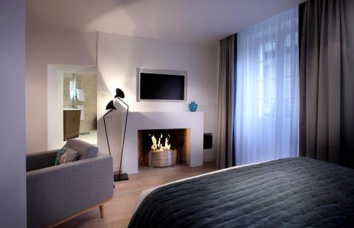 Two Connecting Suites 