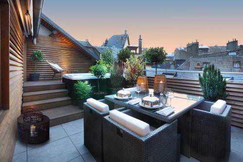 Suite with Terrace and Hot Tub