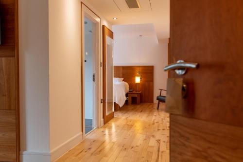 Lounge Suite