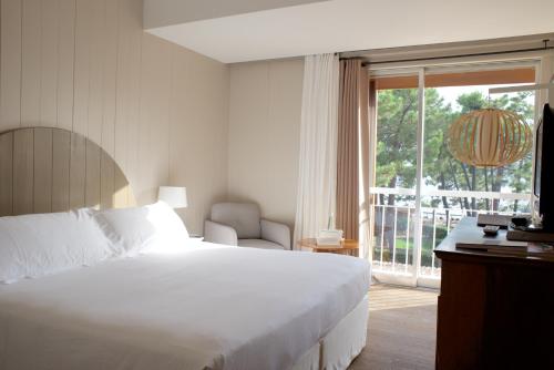 Standard Double/Twin Room (2 people only)