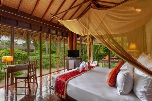 Village Suite