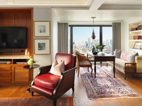 Authors' Suite Twin