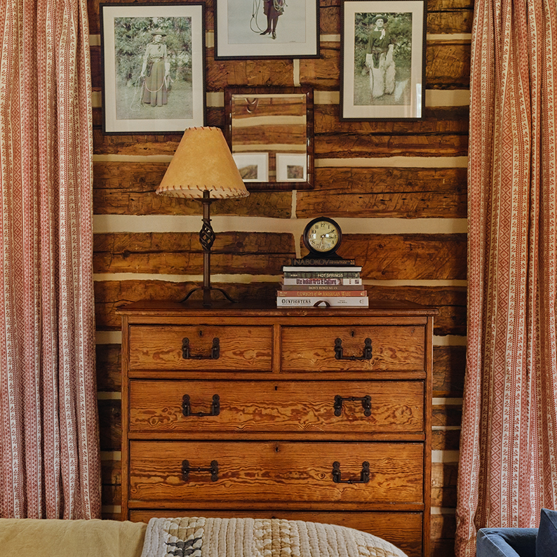 Major Ross Cabin