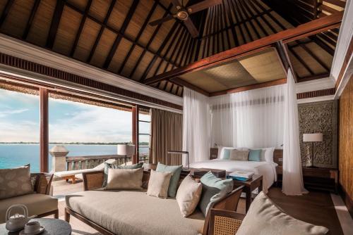 Deluxe King Villa 