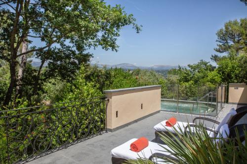 Three Bedroom Villa with Private Pool