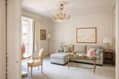 Executive Suite Two Twin