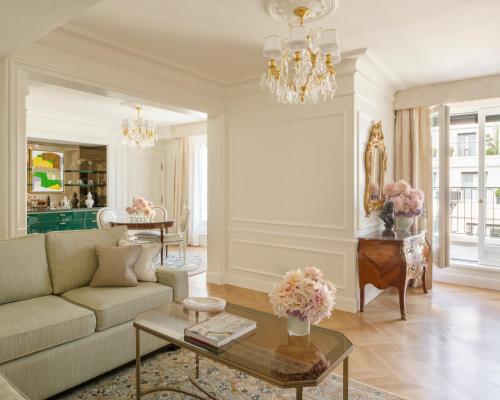 Premier One Bedroom Suite King