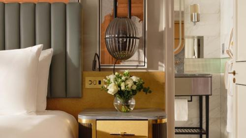 Knightsbridge Suite