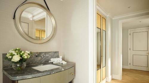 Knightsbridge Suite