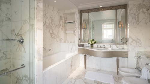 Turret Suite
