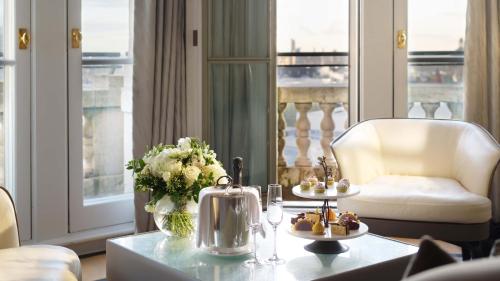 Turret Suite