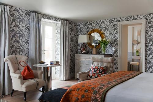 Deluxe Double or Twin Room with Garden View