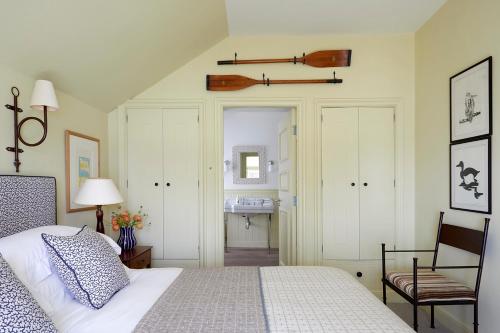 Queen Room with Sea View