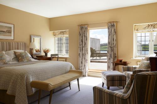 Queen Room with Sea View